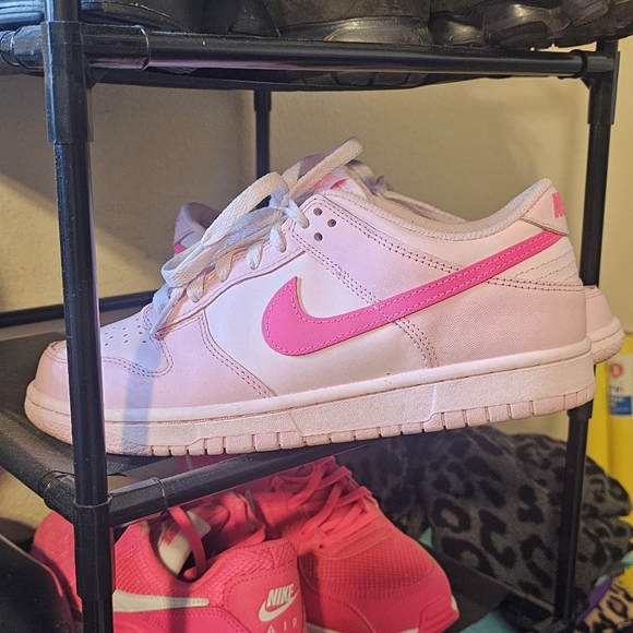 Nike Barbie Triple Pink - Picture 4 of 5